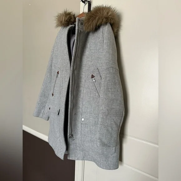 Jcrew Stadium Nello Gori Coat with faux fur hood - Picture 3 of 12